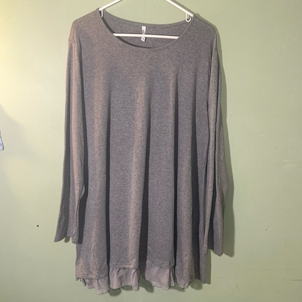 Grey women’s long sleeve tunic
